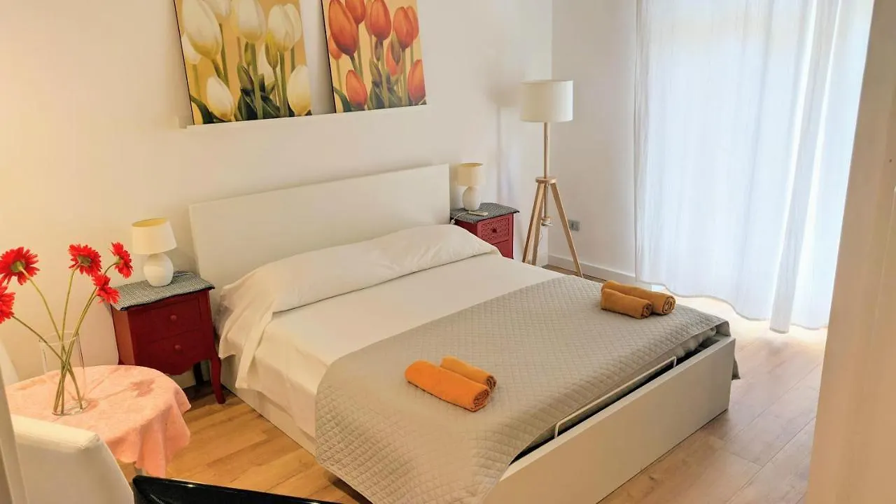 Living Cagliari Marina Bed & Breakfast 0*,  Italy